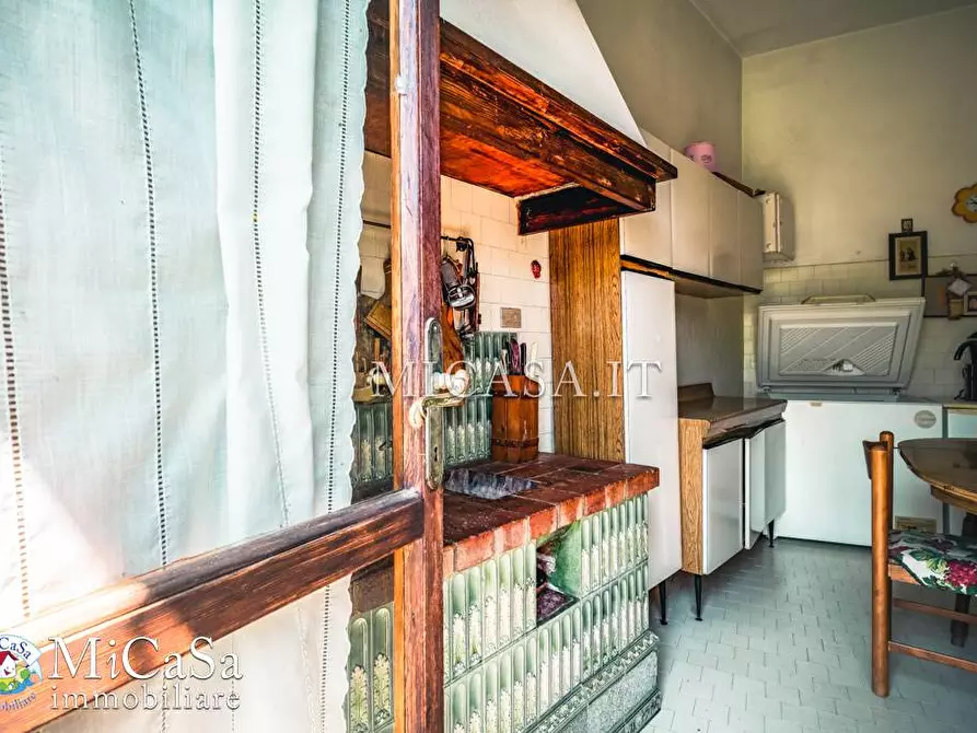 Immagine 22 di Villa in vendita  a Pisa