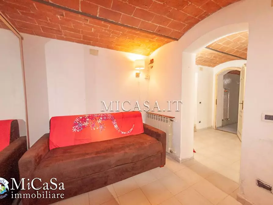 Immagine 9 di Appartamento in vendita  a Pisa