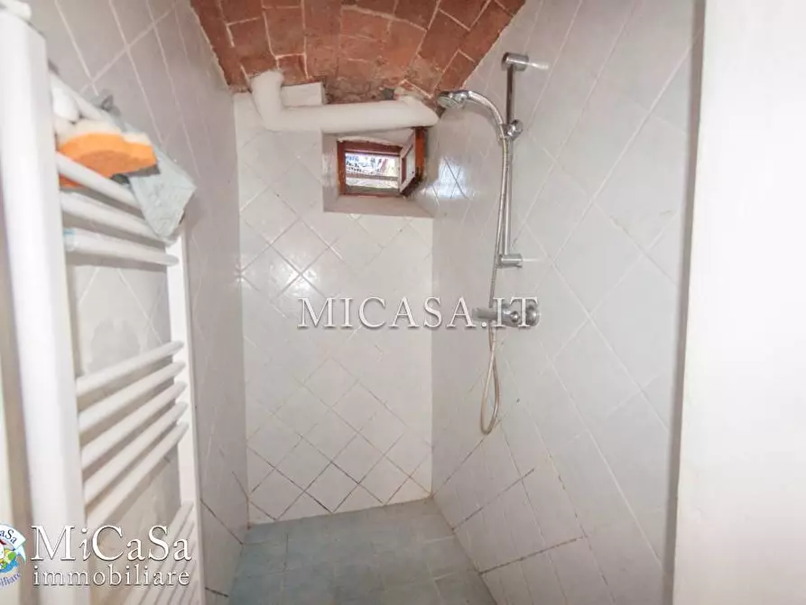 Immagine 13 di Appartamento in vendita  a Pisa