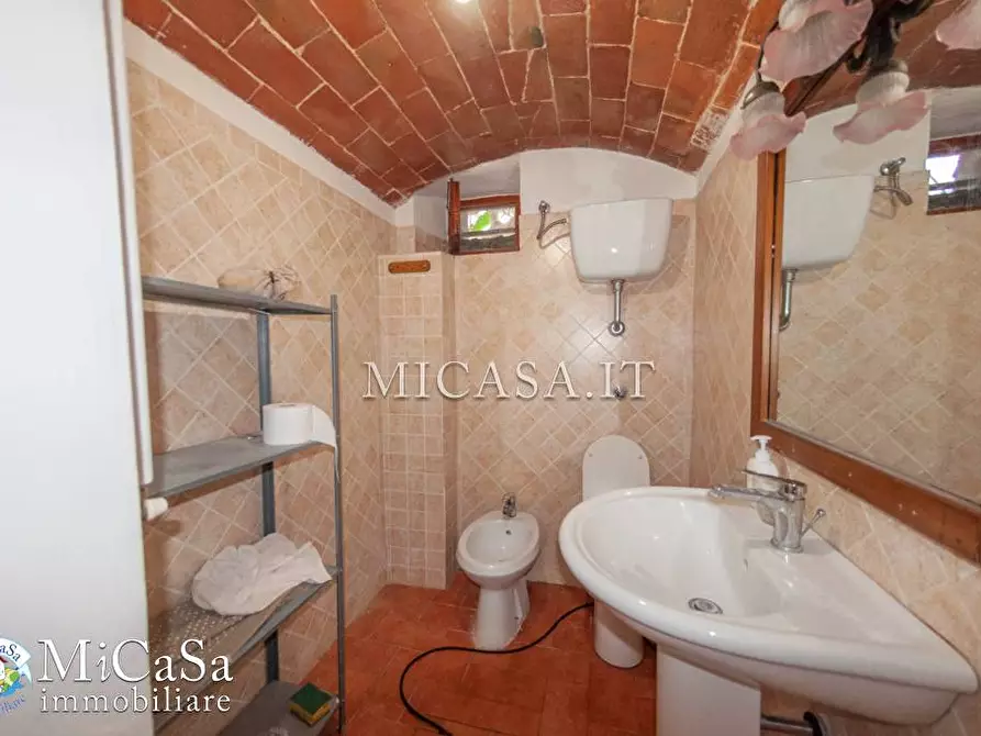 Immagine 15 di Appartamento in vendita  a Pisa