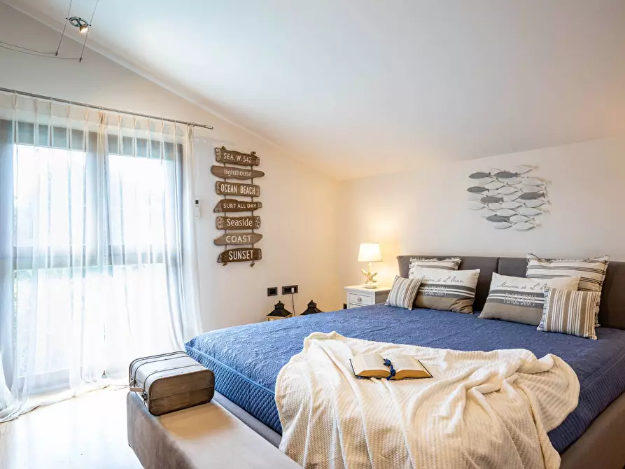 Immagine 23 di Villa in vendita  a Pisa