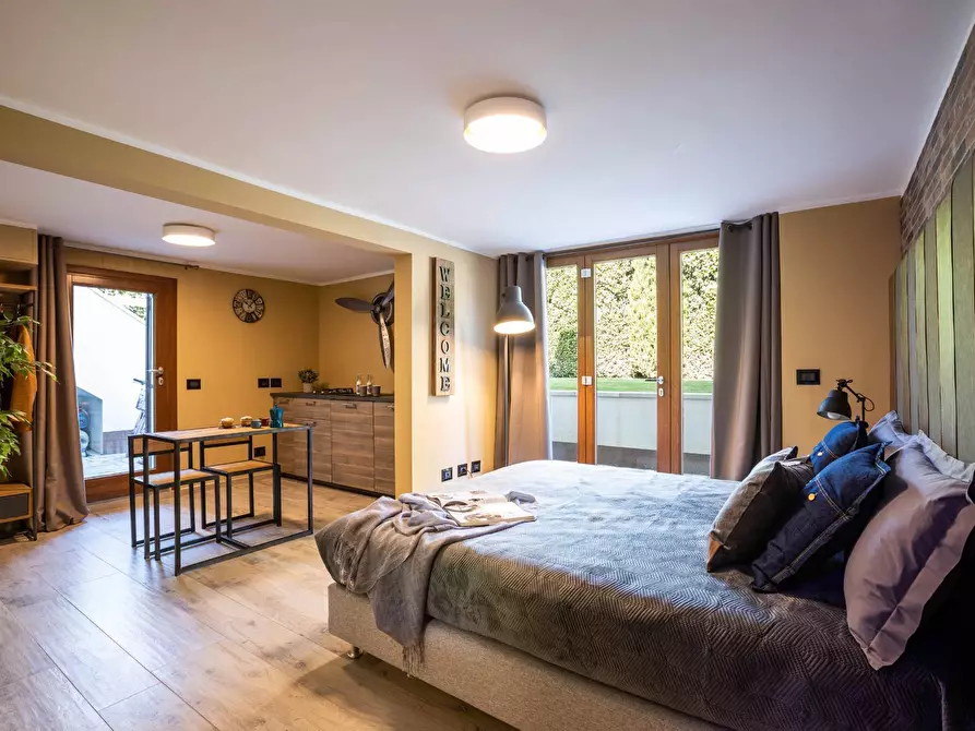 Immagine 39 di Villa in vendita  a Pisa