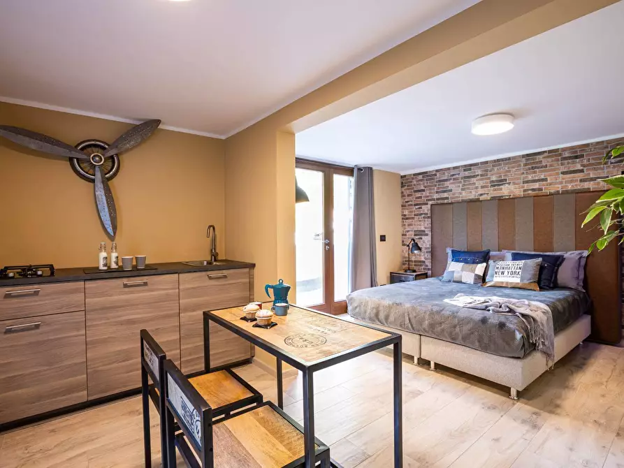 Immagine 41 di Villa in vendita  a Pisa