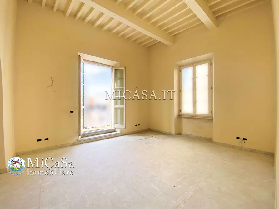 Immagine 6 di Appartamento in vendita  a Pisa