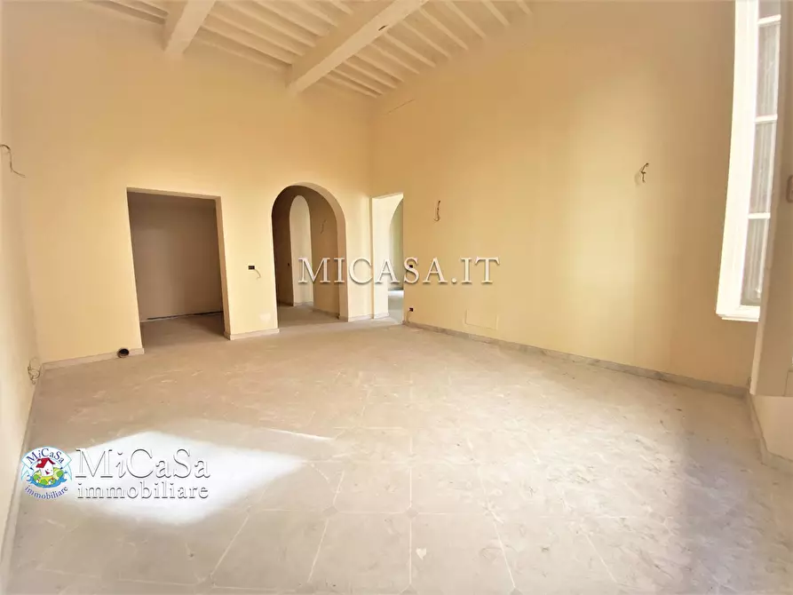 Immagine 8 di Appartamento in vendita  a Pisa