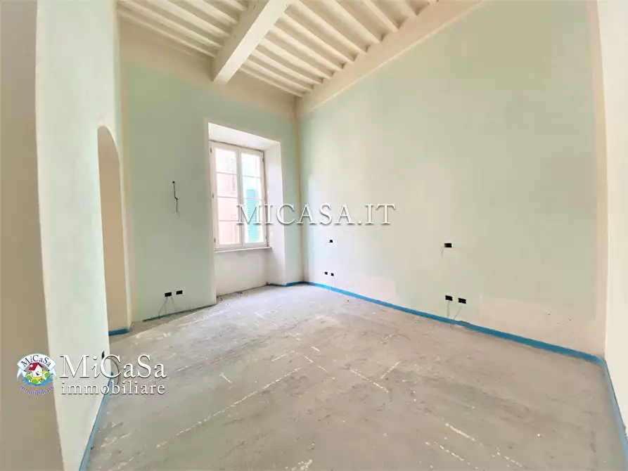 Immagine 11 di Appartamento in vendita  a Pisa
