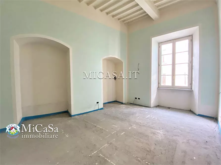 Immagine 12 di Appartamento in vendita  a Pisa