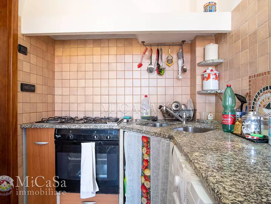 Immagine 11 di Appartamento in vendita  a Pisa