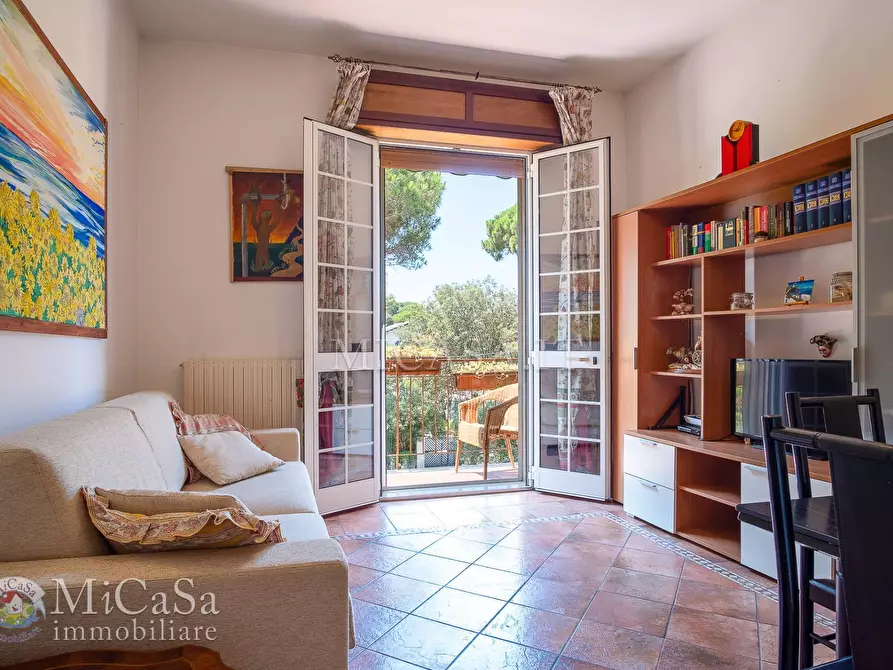 Immagine 17 di Appartamento in vendita  a Pisa