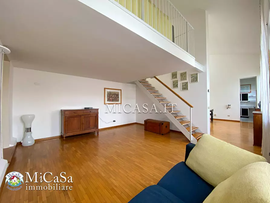 Immagine 5 di Appartamento in vendita  a Pisa