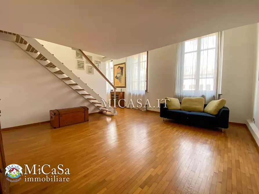 Immagine 6 di Appartamento in vendita  a Pisa