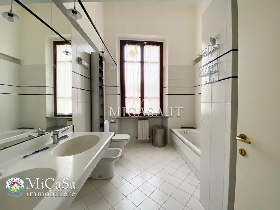 Immagine 20 di Appartamento in vendita  a Pisa