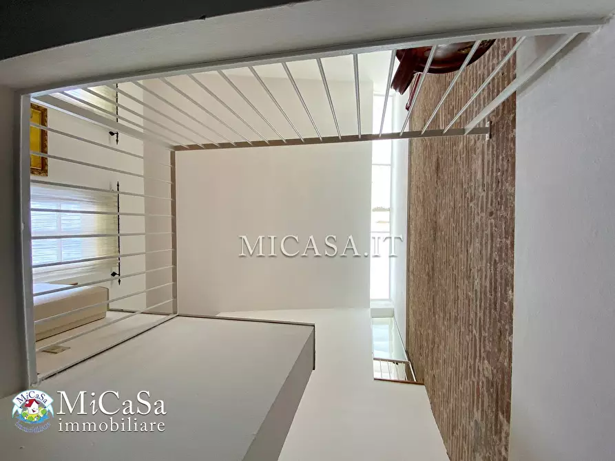 Immagine 29 di Appartamento in vendita  a Pisa