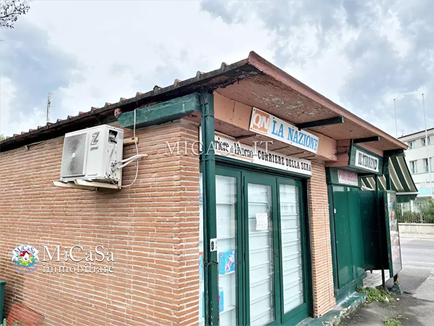 Immagine 6 di Attività commerciale in vendita  a Pisa