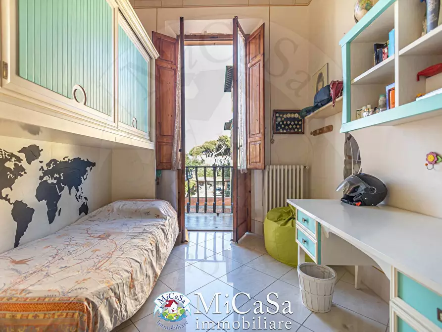 Immagine 13 di Casa bifamiliare in vendita  a Pisa