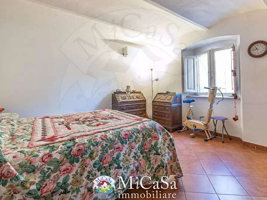 Immagine 35 di Casa bifamiliare in vendita  a Pisa