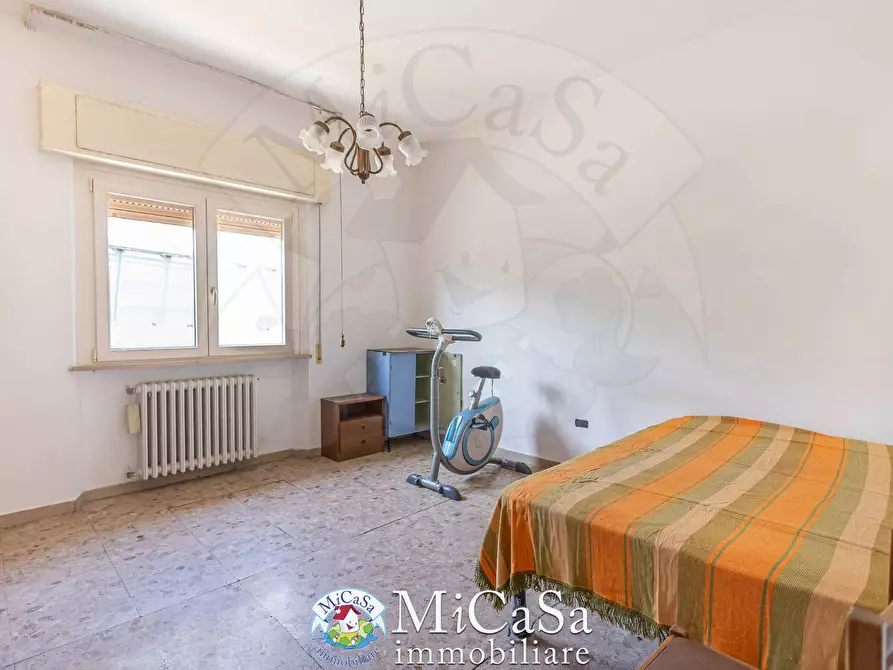 Immagine 12 di Appartamento in vendita  a Pisa