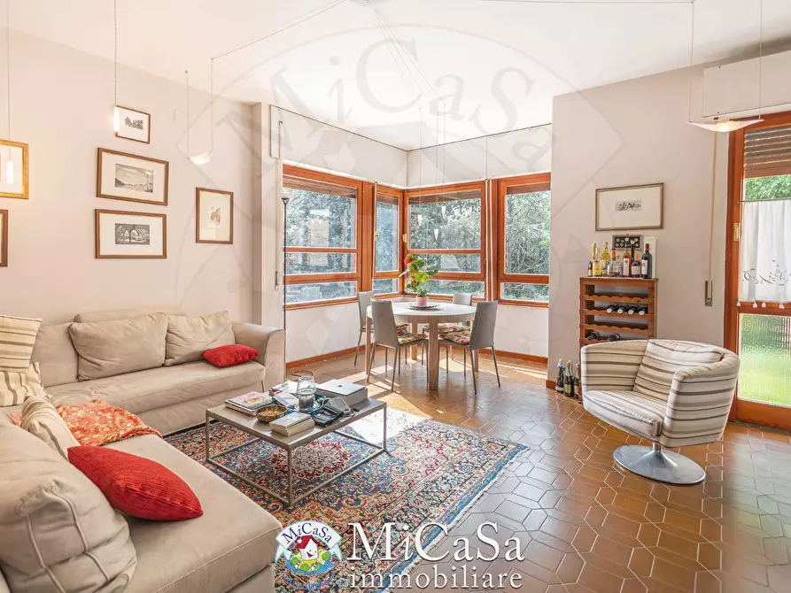 Immagine 2 di Villetta a schiera in vendita  a Pisa