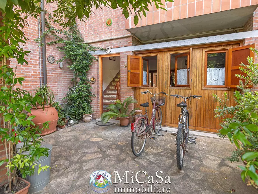 Immagine 5 di Villetta a schiera in vendita  a Pisa