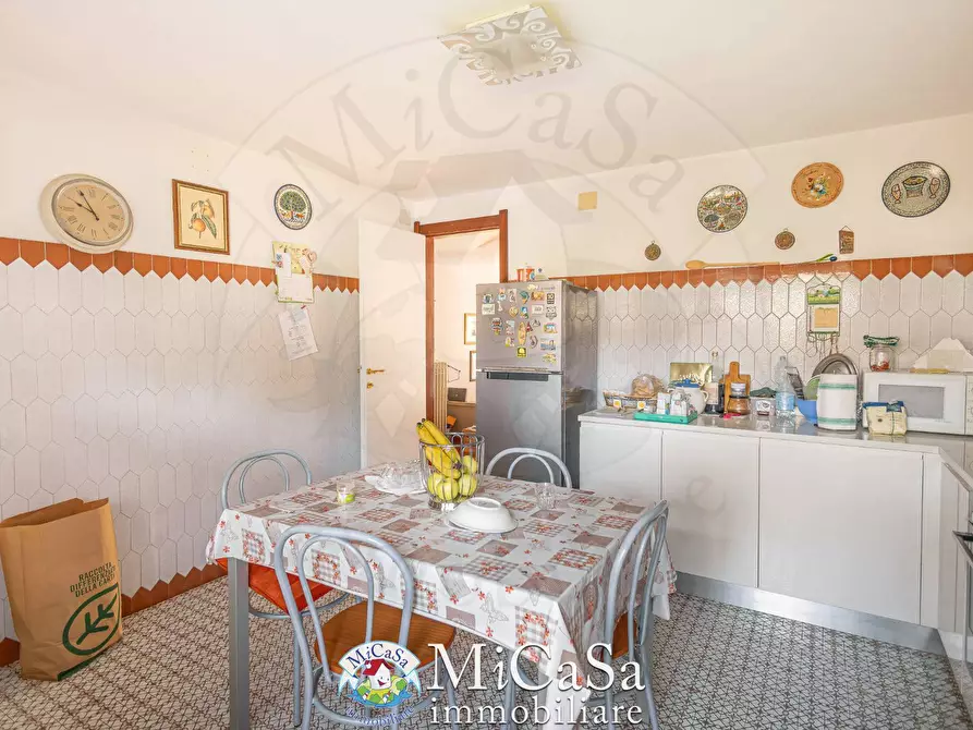 Immagine 15 di Villetta a schiera in vendita  a Pisa