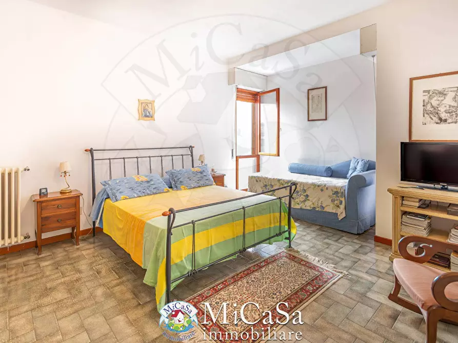 Immagine 18 di Villetta a schiera in vendita  a Pisa