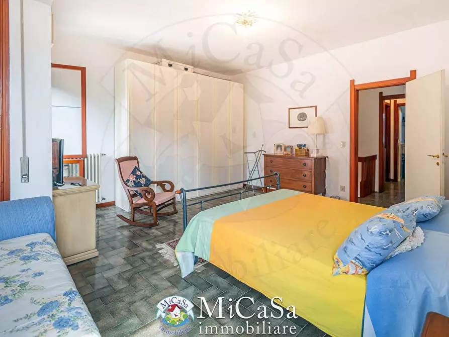 Immagine 19 di Villetta a schiera in vendita  a Pisa