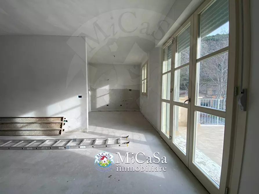 Immagine 6 di Appartamento in vendita  a San Giuliano Terme