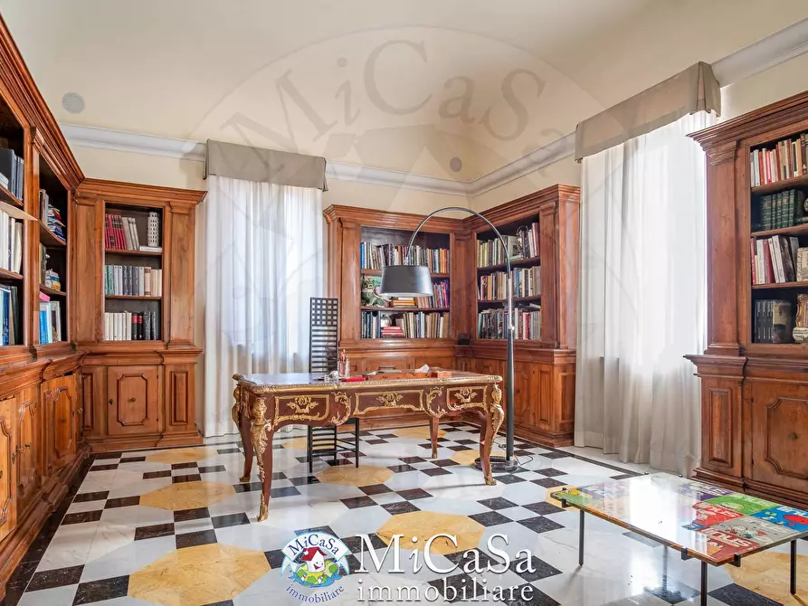 Immagine 13 di Villa in vendita  a San Giuliano Terme