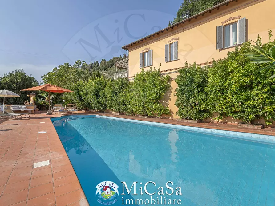 Immagine 52 di Villa in vendita  a San Giuliano Terme