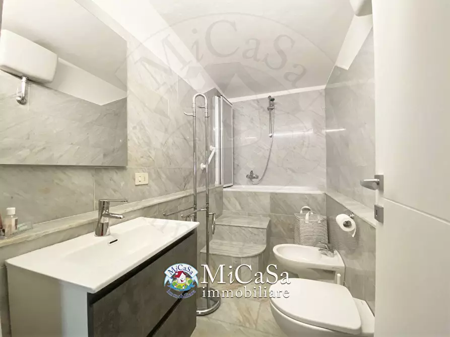 Immagine 48 di Villa in vendita  a San Giuliano Terme