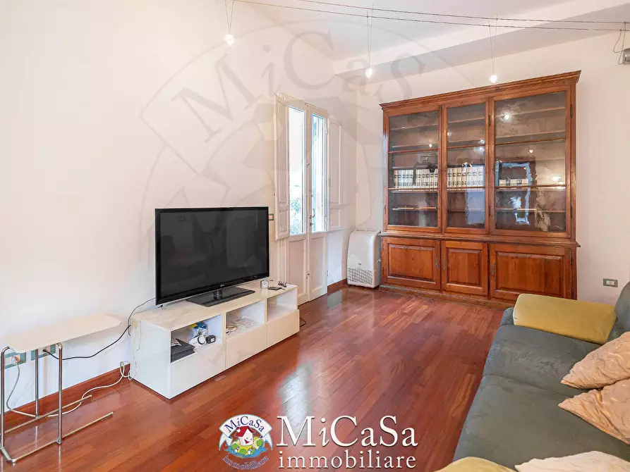 Immagine 9 di Casa bifamiliare in vendita  a Pisa