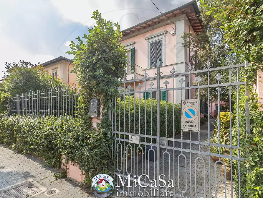 Immagine 3 di Casa bifamiliare in vendita  a Pisa