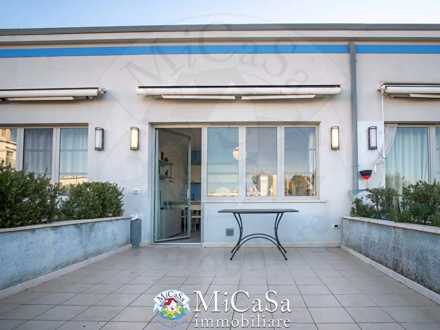 Immagine 2 di Villetta a schiera in vendita  a Pisa