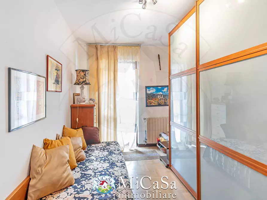 Immagine 16 di Casa semindipendente in vendita  a Vecchiano