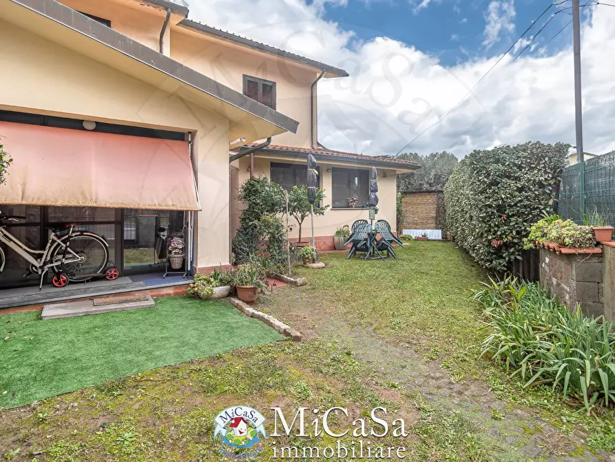 Immagine 27 di Casa semindipendente in vendita  a Vecchiano