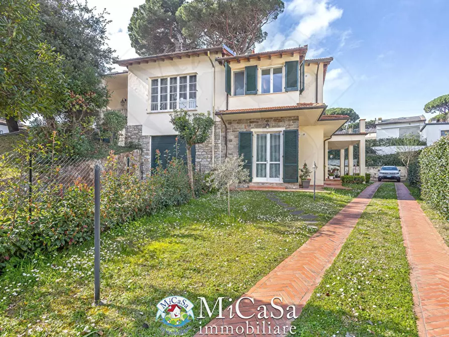 Immagine 2 di Casa semindipendente in vendita  a Pisa