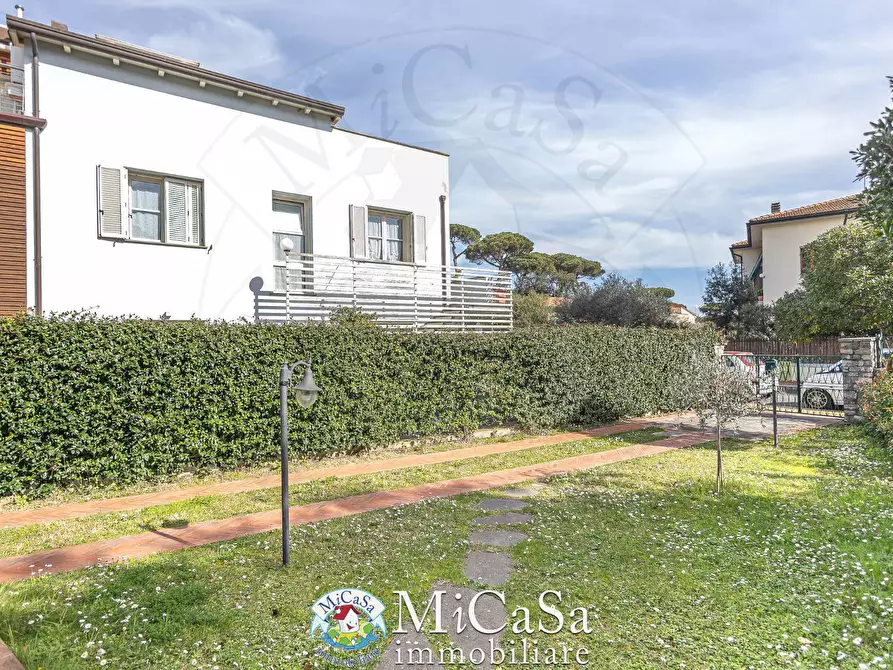 Immagine 27 di Casa semindipendente in vendita  a Pisa