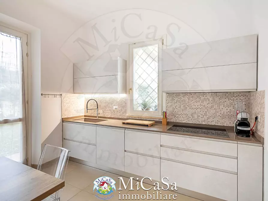 Immagine 12 di Casa semindipendente in vendita  a Pisa