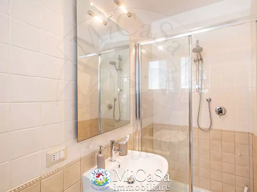 Immagine 24 di Casa semindipendente in vendita  a Pisa