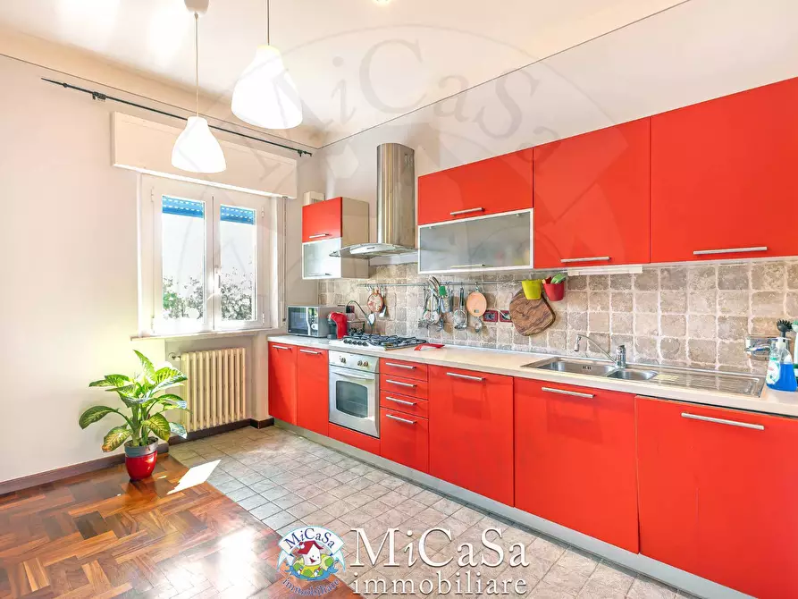 Immagine 4 di Appartamento in vendita  a Pisa