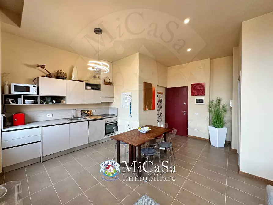 Immagine 8 di Appartamento in affitto  a Pisa