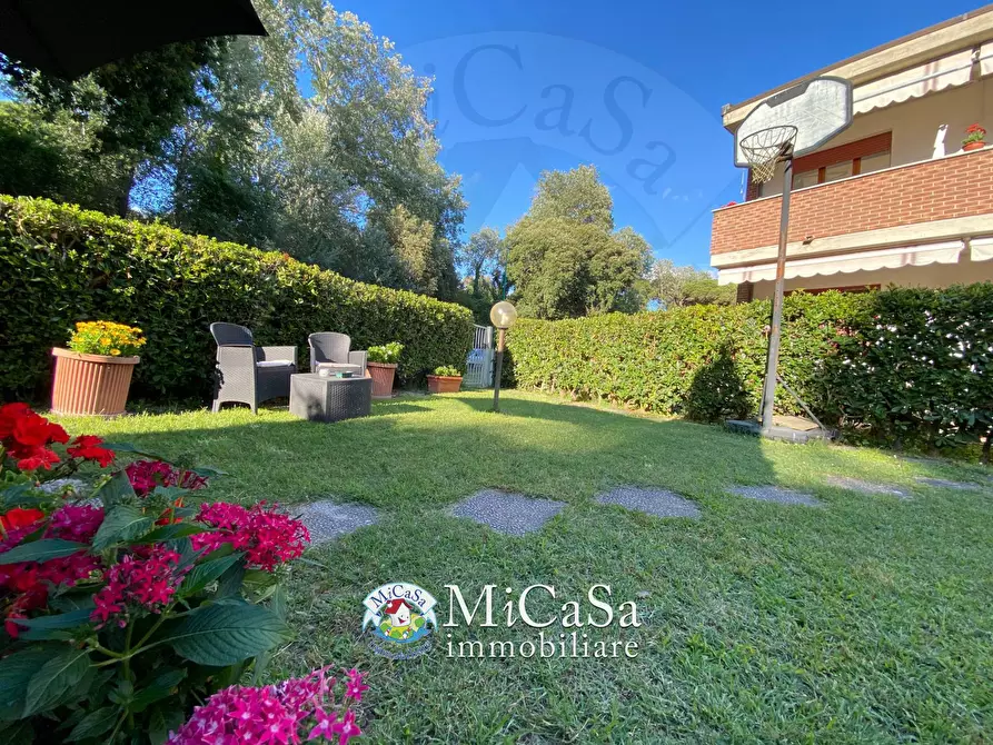 Immagine 32 di Casa bifamiliare in vendita  a Pisa