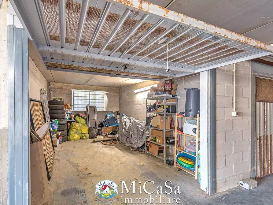 Immagine 22 di Appartamento in vendita  a Pisa