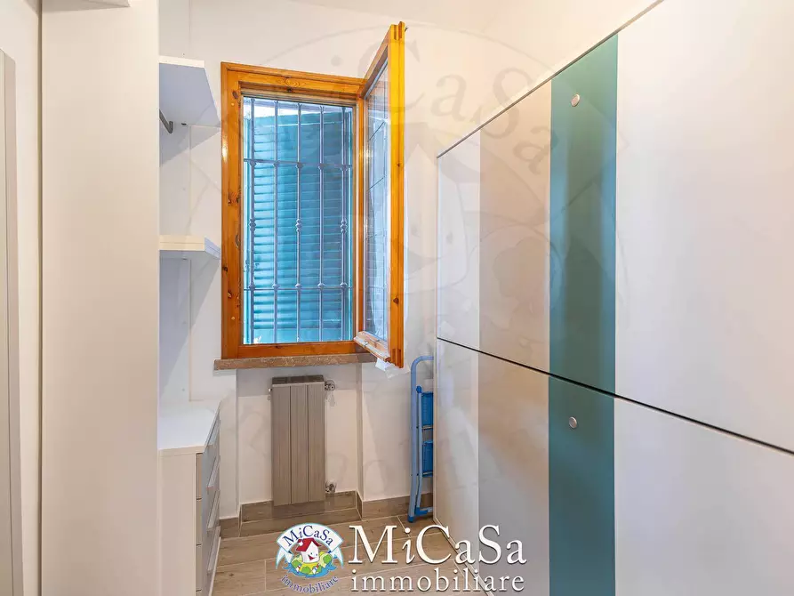 Immagine 11 di Appartamento in vendita  a Pisa