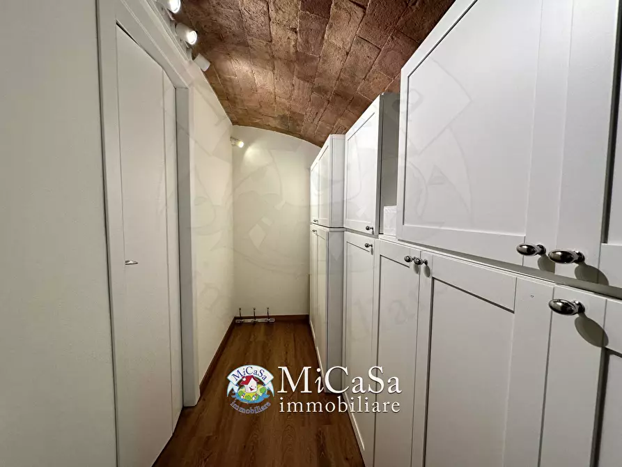 Immagine 19 di Appartamento in affitto  a Pisa