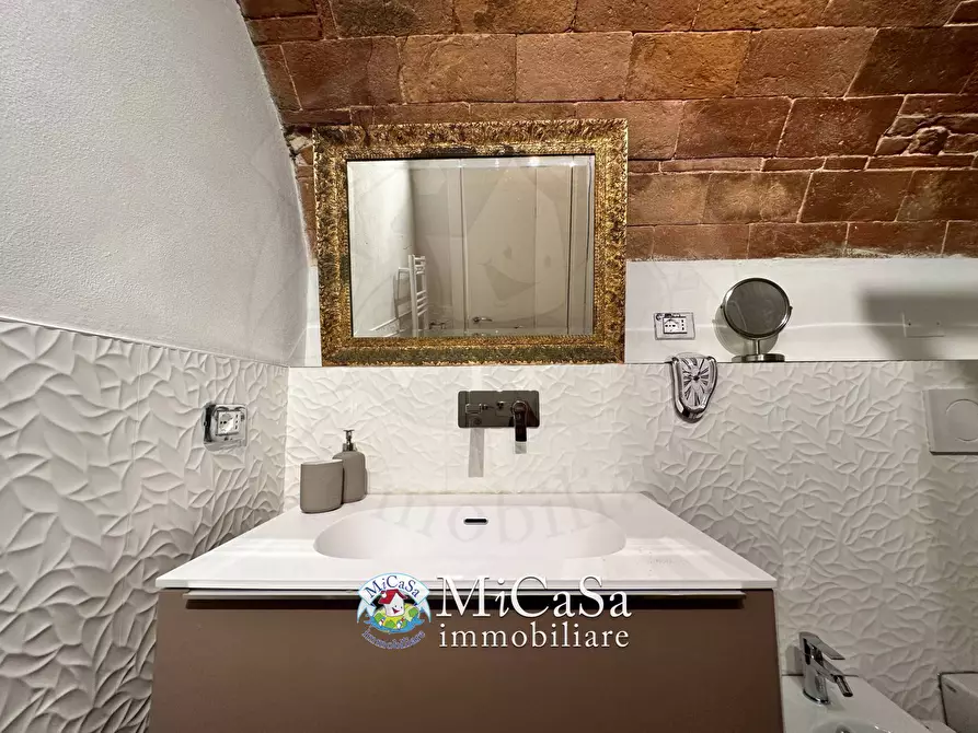 Immagine 23 di Appartamento in affitto  a Pisa