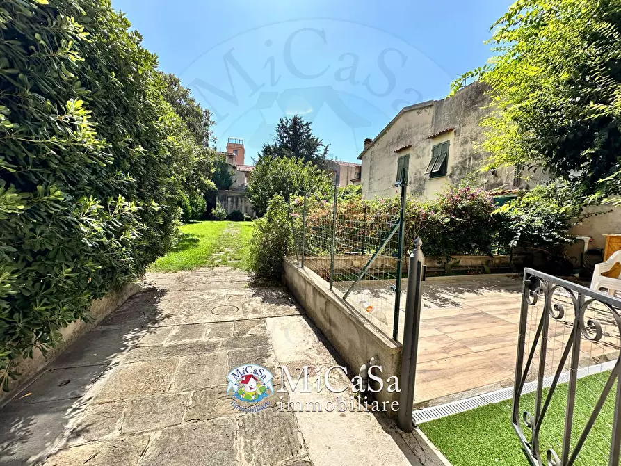 Immagine 35 di Appartamento in affitto  a Pisa