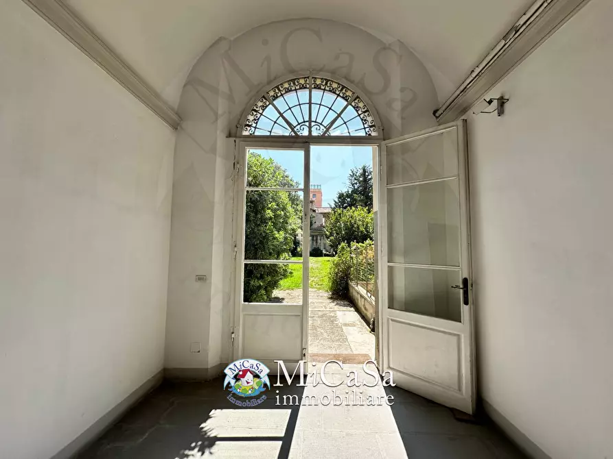 Immagine 37 di Appartamento in affitto  a Pisa