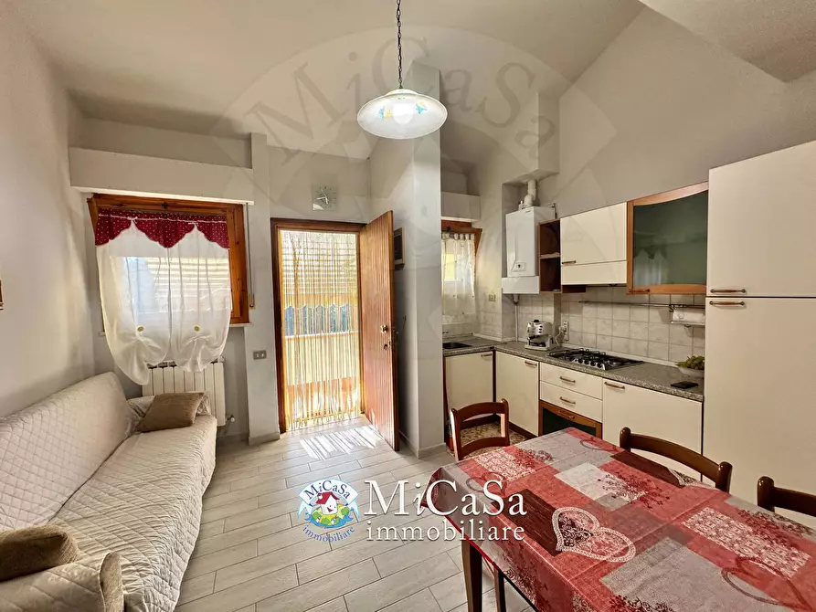 Immagine 8 di Appartamento in affitto  a Pisa