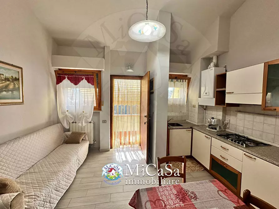 Immagine 9 di Appartamento in affitto  a Pisa